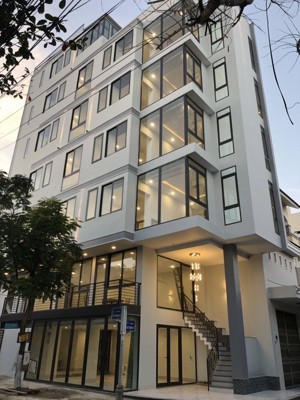 Modern 1 bedroom apartment for rent Da Nang