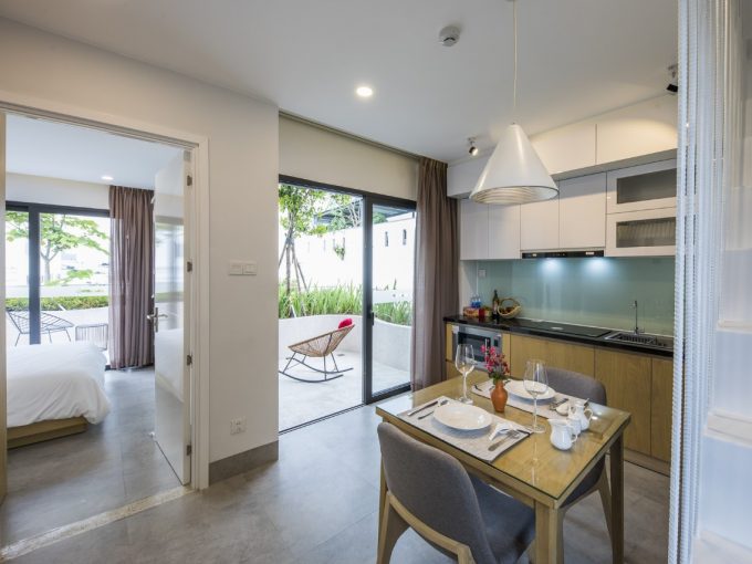 67744f4e819467ca3e85 Apartment for Rent in Son Tra Da Nang: A Stunning 2 Bedrooms Home in a Green Building