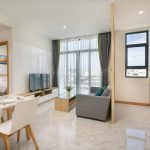 Classy and bright flat near the beach