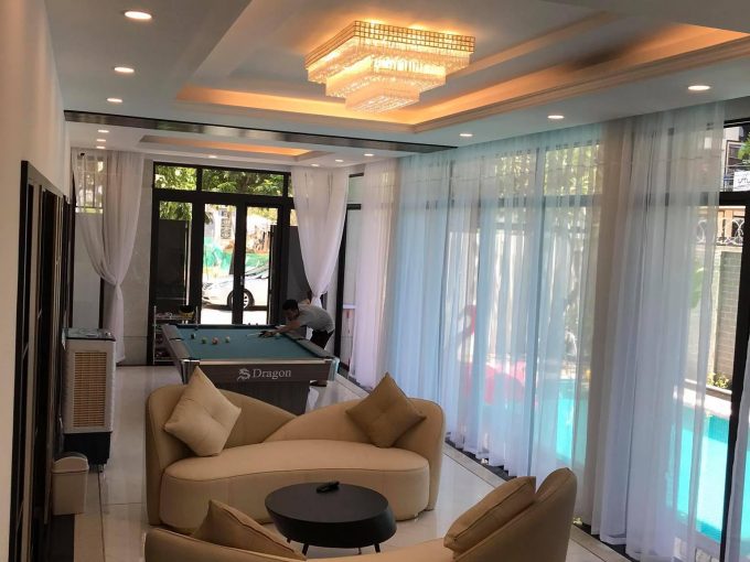21cdd71b3f3ec3609a2f A spacious 5 -bedroom villa for rent in Son Tra Da Nang