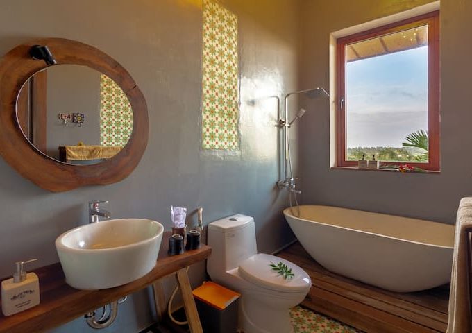 z1977128423604 fb0a822b19c73da74cf6cf2ec003dc5d Luxury Eights Bedrooms Villa For Rent With River View Hoi An