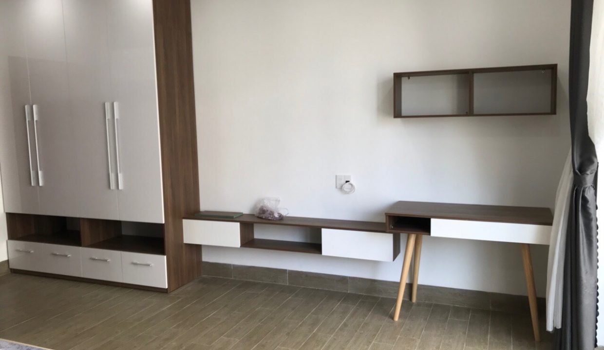 z2170061261983_889f6a9fd743e93281c2e5651f082aba