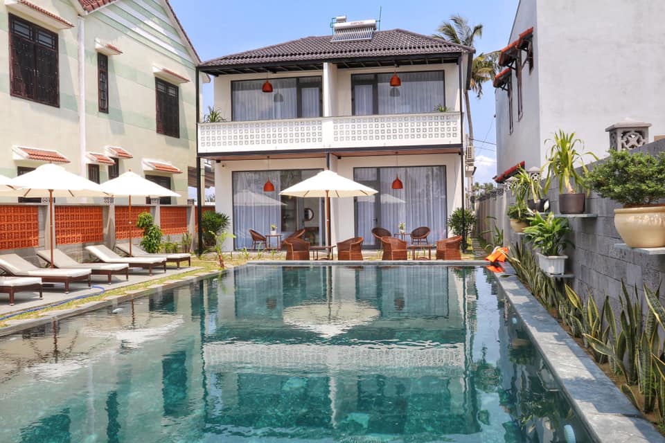 Luxury Five Bedrooms Villa For Rent In Tra Que Village Hoi An ( it is occupied)