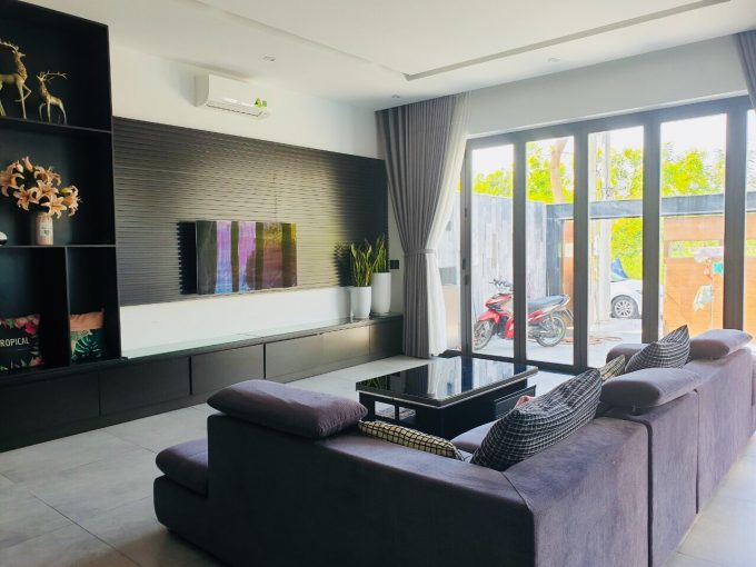 z2337511670722 8d3cd400e04e8067116ee73af5f0505b Luxury Four Bedrooms Villa for Rent in Nam Viet A, Da Nang