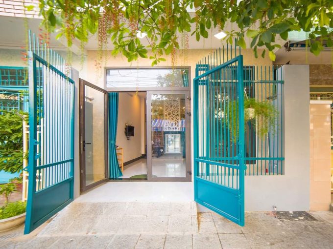 z2383972800286 d61bc5ad187277a09deacbb2e66046bf Beautiful Four Bedrooms House For Rent Near Phuoc My Market Da Nang