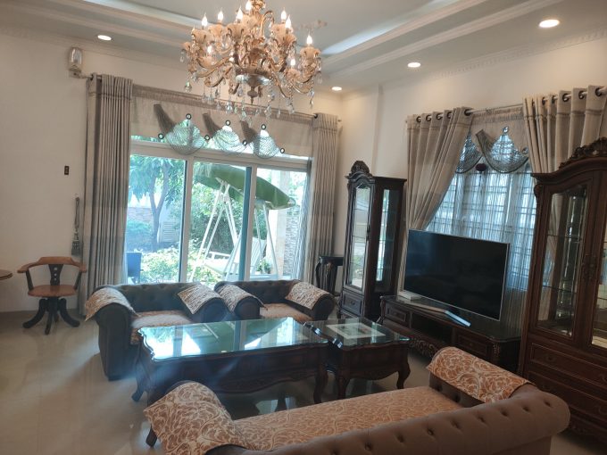 z2455070761527 765184e971db7cf93be0b520c23639b3 House for Rent in Son Tra Da Nang - A Spacious and Comfortable Home