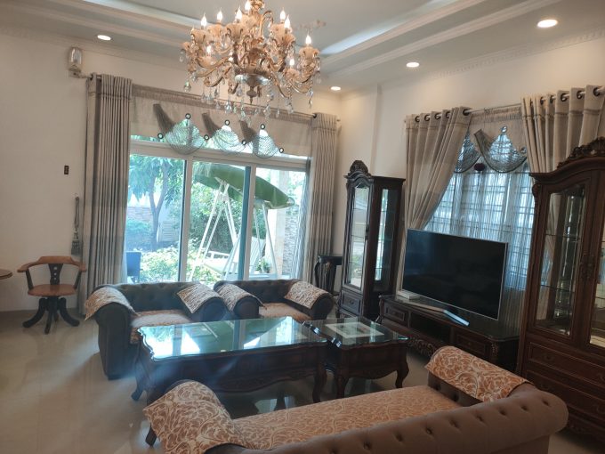 z2455070761527 765184e971db7cf93be0b520c23639b3 Rented - Generous Four Bedrooms House For Rent In Son Tra Da Nang