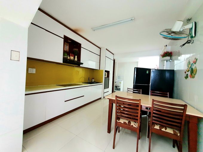 z2496087436325 0fc7ff065bf8ed80ff3b873546f22c21 Modern Two Bedrooms House For Rent In Da Nang City Central