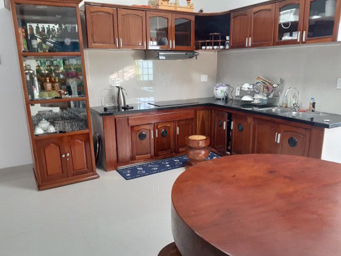 z2502969371926 5e076f81a386bad21c532686fd6d47ea Homely Four Bedrooms House For Rent Near The Beach Da Nang