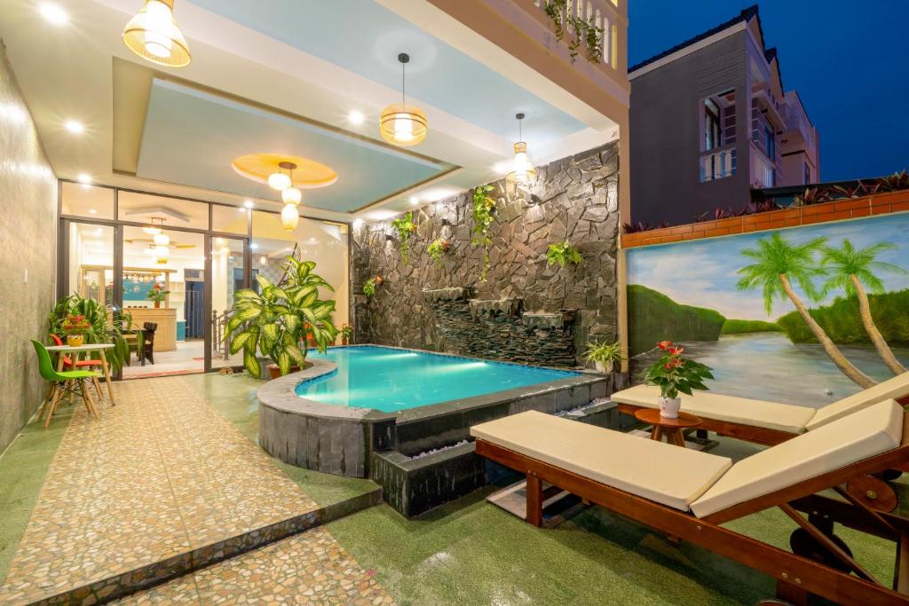 Awesome Four Bedrooms Villa For Rent Walking Distance To Tan Thanh Beach Hoi An