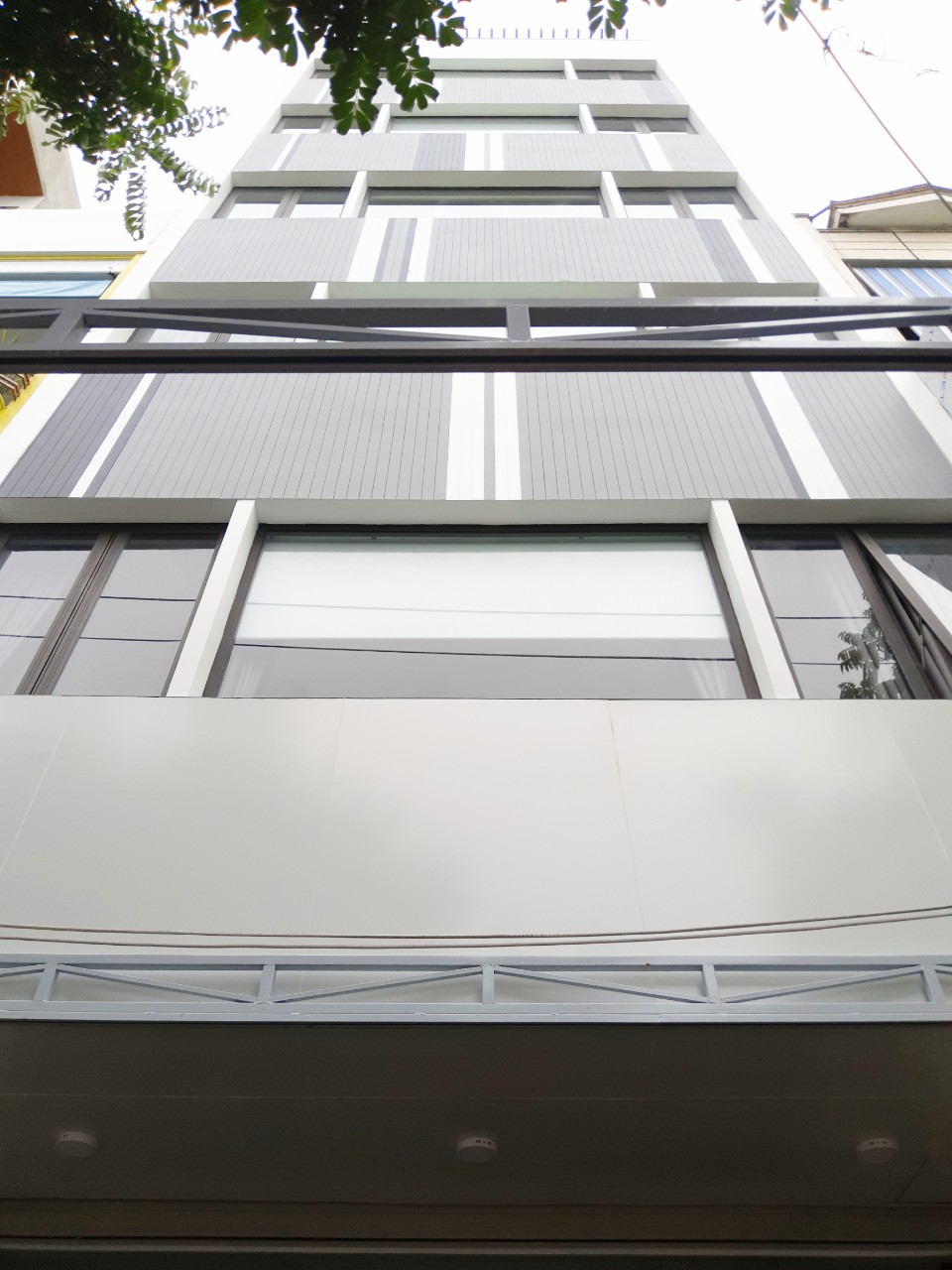 7 Floors Office Building For Rent In Son Tra Da Nang