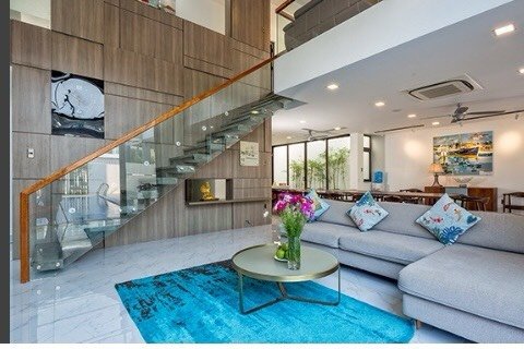 z2551803128242 7cf73dc9d88d68ca62913b180db231fe Beautiful Six-bedroom Villa For Rent Near My Khe Beach, Da Nang