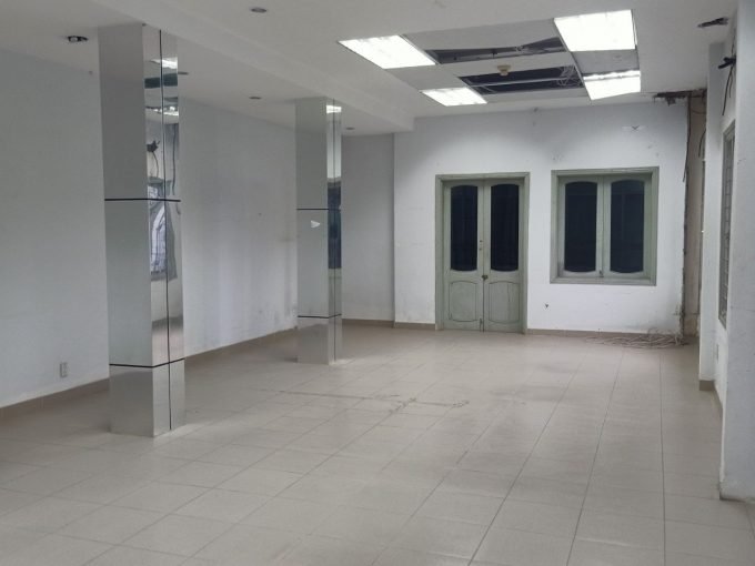 z2582367024238 e80dae8bf464d2bc77bd2ec9cefbdc0d Spacious Office Building For Rent In Son Tra Da Nang