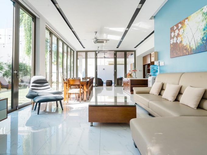z2613230618144 65bf9eb09b59c3d558f5f425543affbe Real Estate Listing for Luxurious Six Bedrooms Villa for Rent in Son Tra, Da Nang