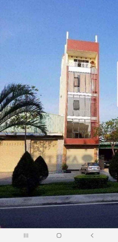 Office space in Nguyen Huu Tho street