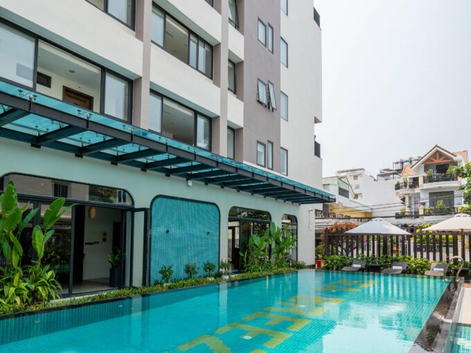 z3366353137236 3fa885803963bd1a346e34f06ab3bcee Spacious 1 bedroom with pool near My Khe beach, An Thuong area for rent