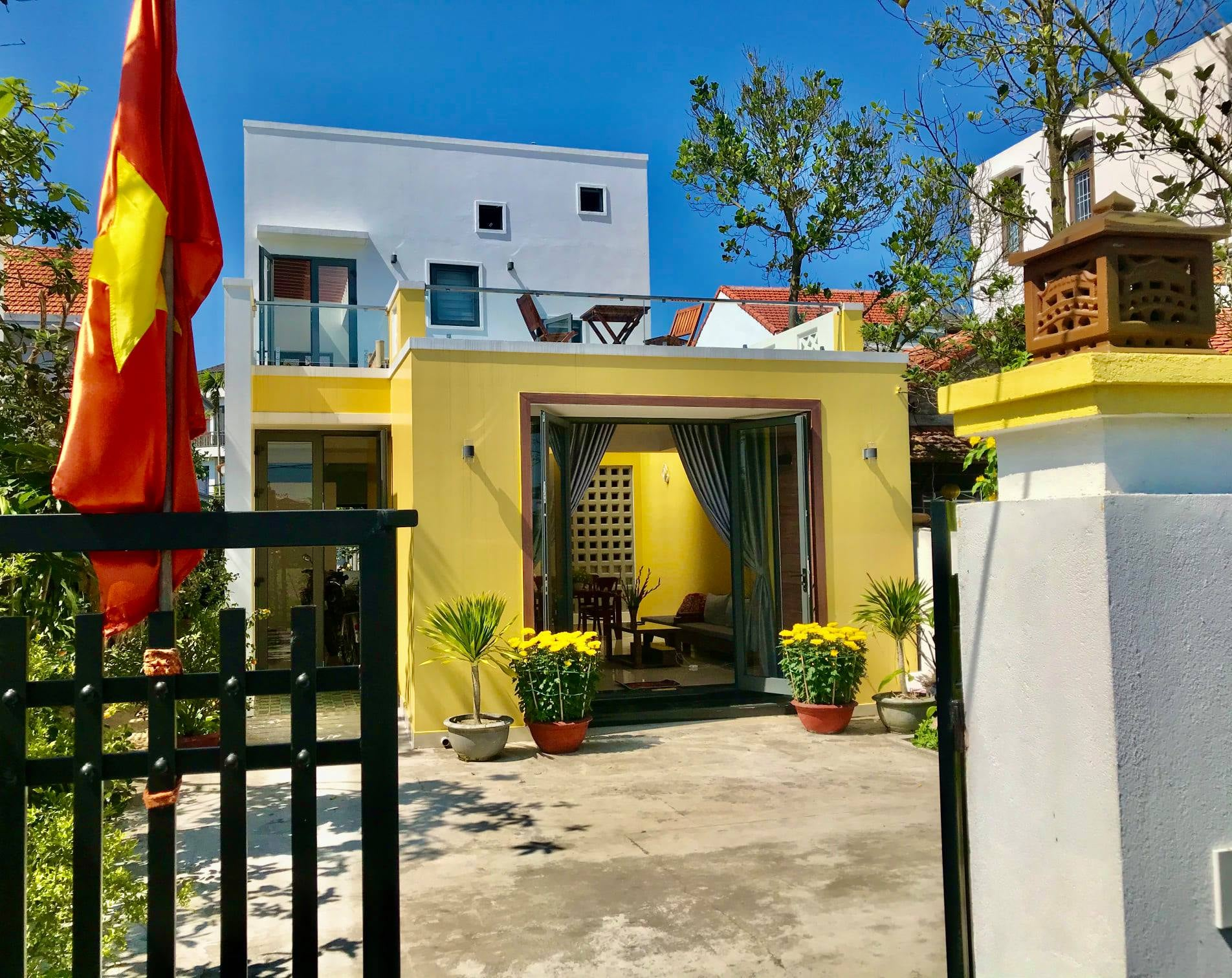 Sunny Two Bedrooms House For Rent Tra Que Hoi An
