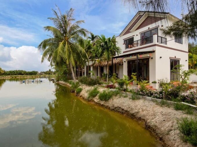 House For Cam Thanh Hoi AN HA3H047 4 RENTED - Three Bedrooms House For rent Cam Thanh Hoi An - Lake view