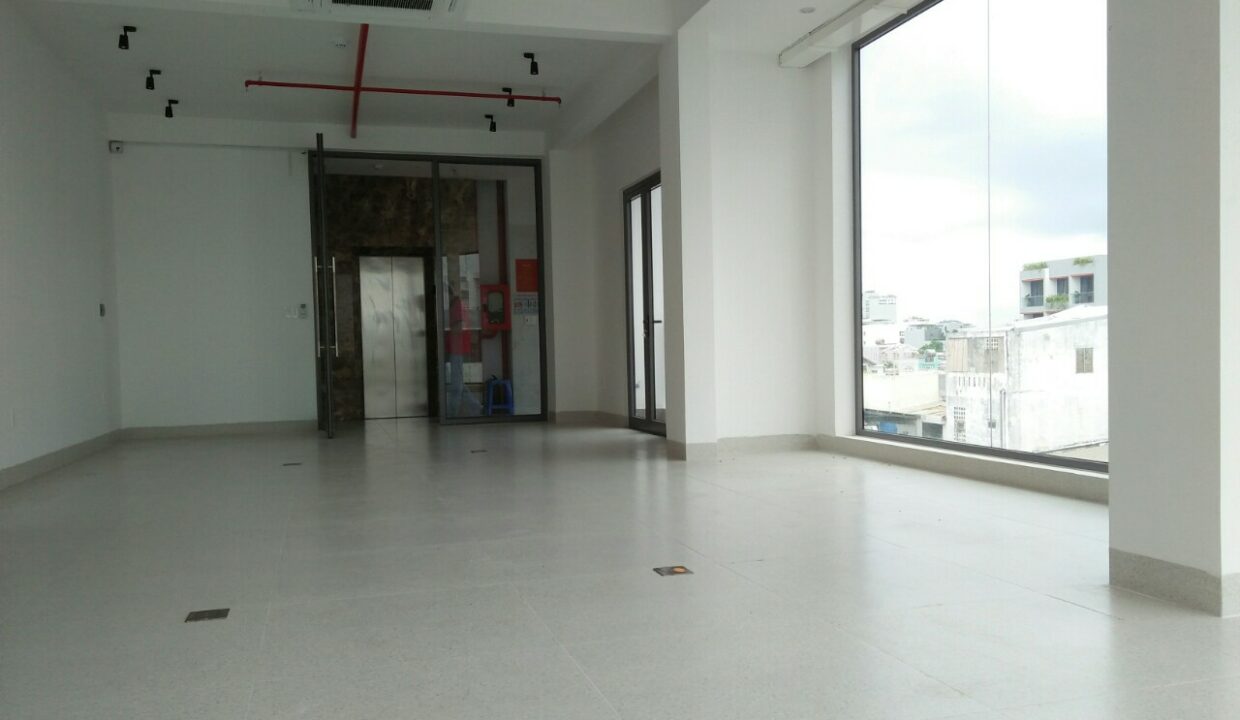z3379448519910_64465bcd4cd7bf77d5b1fc0f37d49bc0