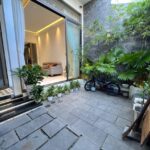 338140715 669014558567300 8248895796576443520 n Small garden 3 bedroom house for rent near Pham Van Dong street