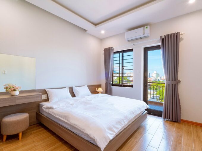 z4277055967393 f79896497757fa3fb6c4b1239bed48b4 1 Modern Bedroom for Rent near Dragon Bridge
