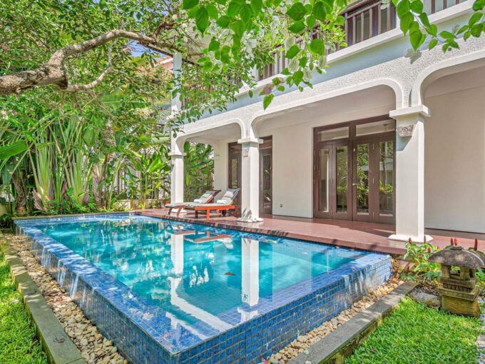 Standout 3Br villa by the beach, right next to My Khe beach, Danang expats area – Furama resort