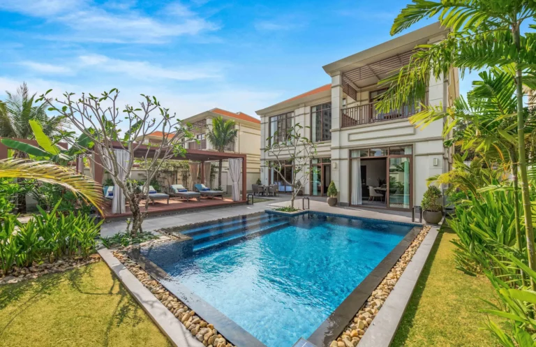 Сдаётся дом, 2 спальни, 492 м², Ngũ Hành Sơn