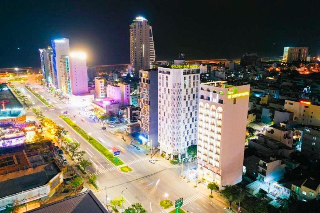 438271503 1 Prime Location, Danang Hotel for Rent - 80 rooms