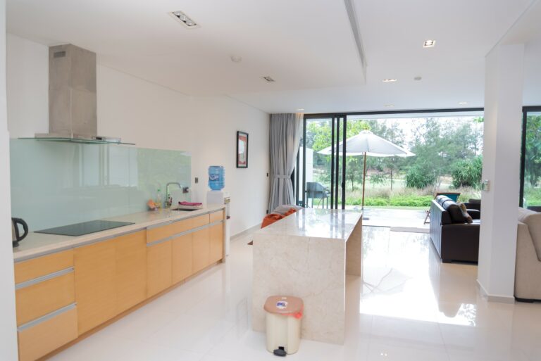 Сдаётся дом, 3 спальни, 250 м², Ngũ Hành Sơn