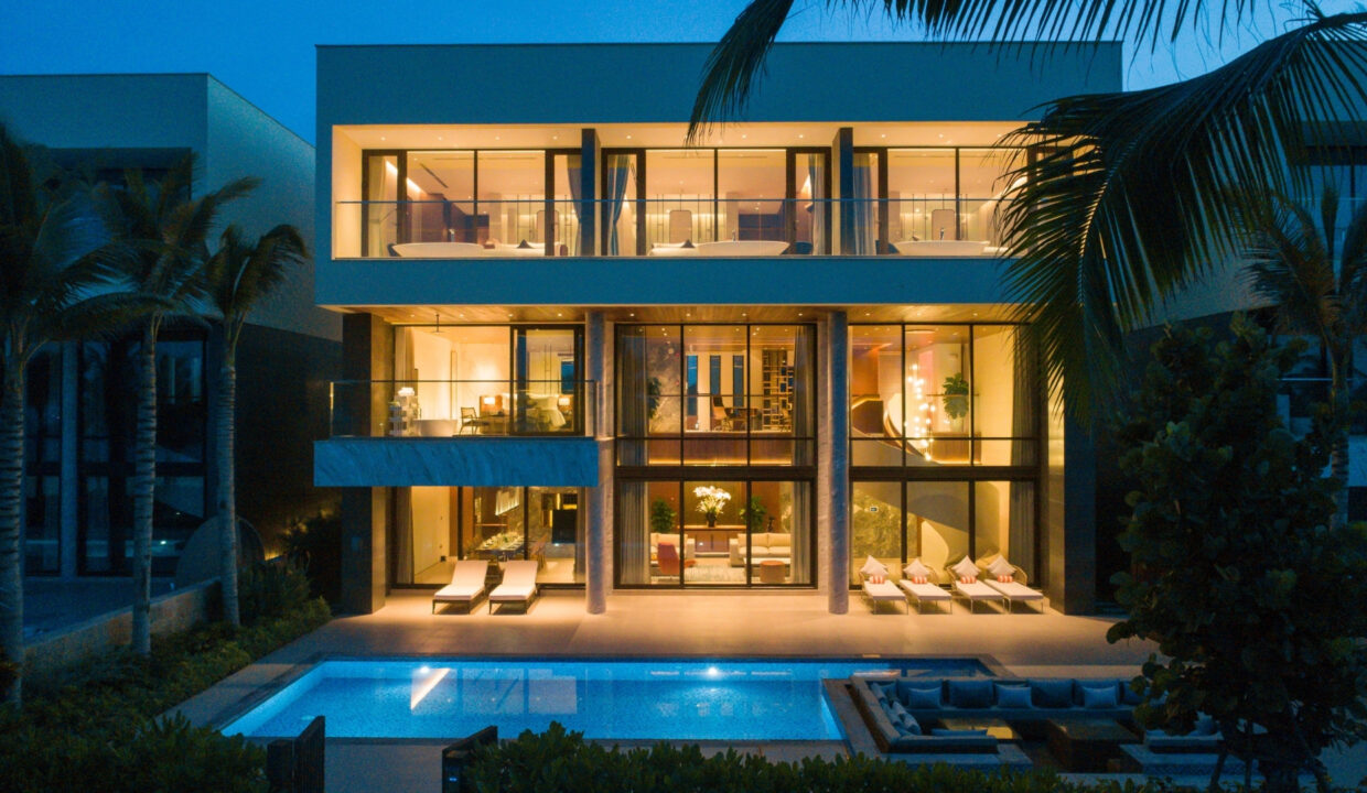 4The Five Villas Resort Da Nang