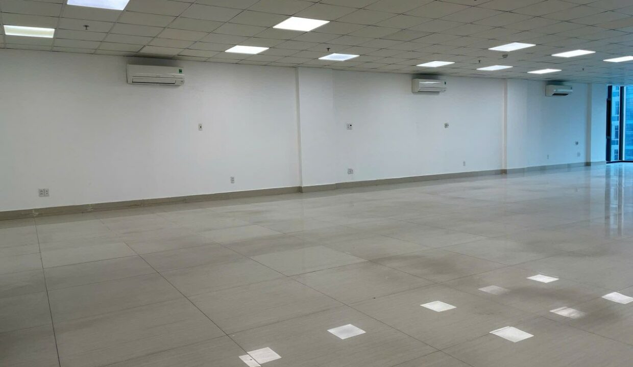 Office space rental near university Da Nang