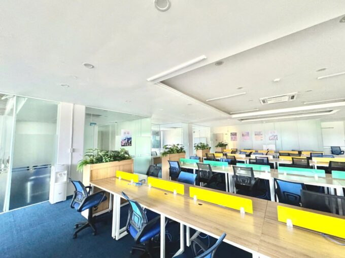 Office for rent with furniture in Da Nang CBD