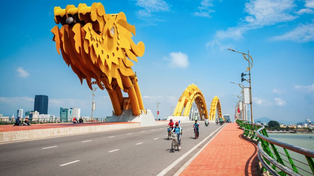 7 office building near Dragon Bridge