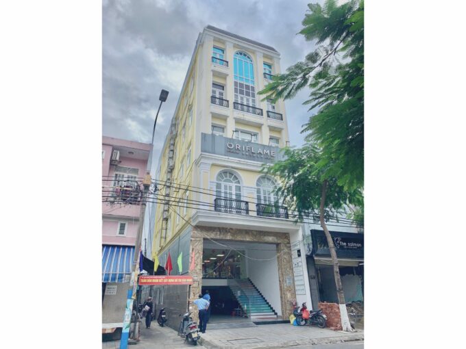 7 office building front door