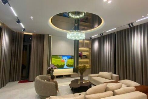 6 bedroom villa near Lotte Danang