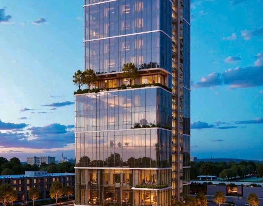 Dong Du Building Grade C office building in Hai Chau District, Da Nang