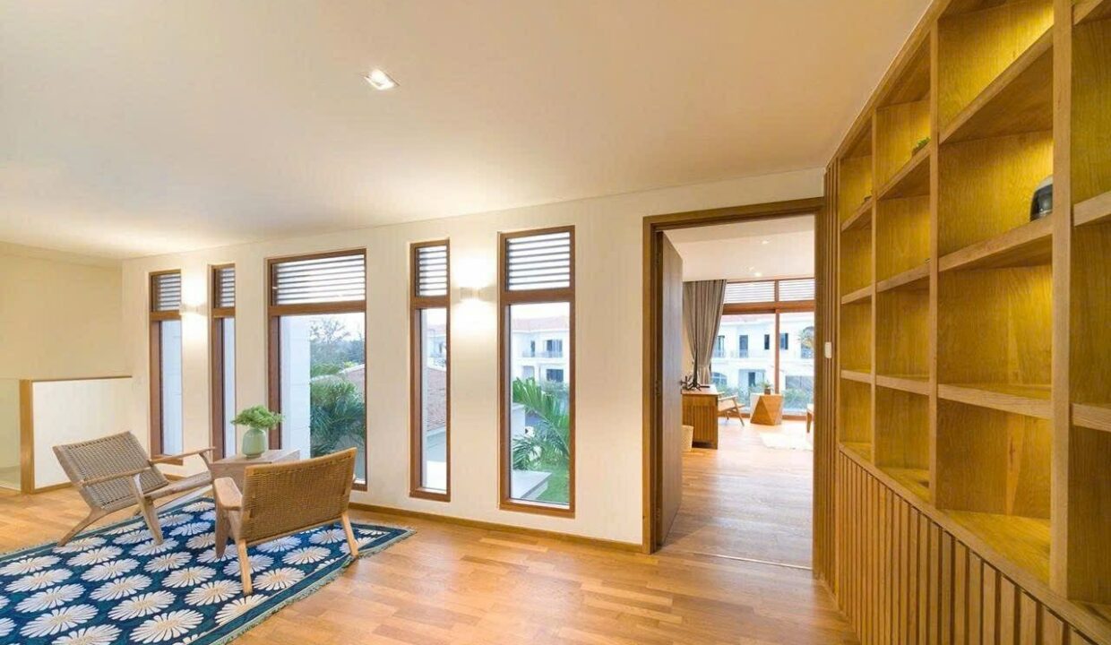 Villa in the ocean estates 6