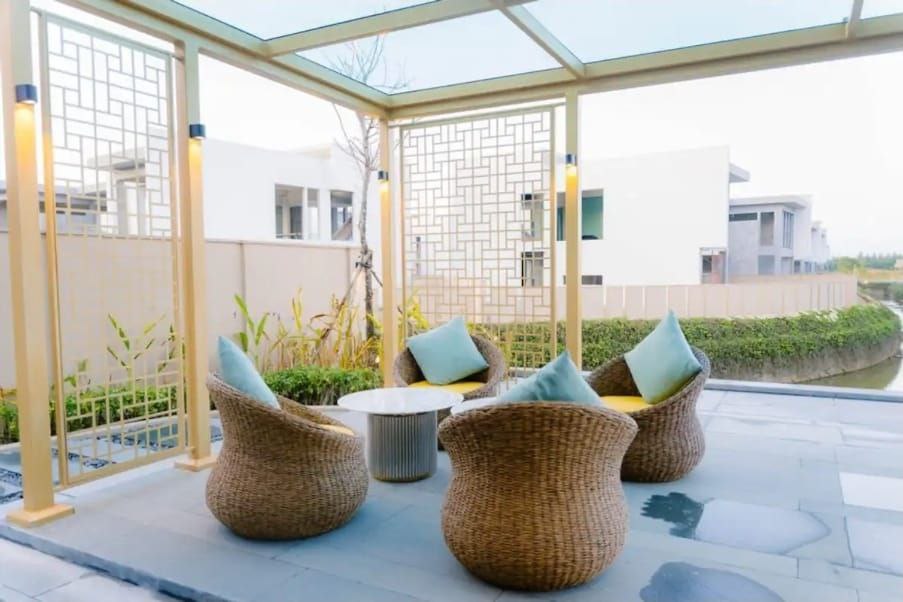 pool-villa-in-the ocean-villas 4