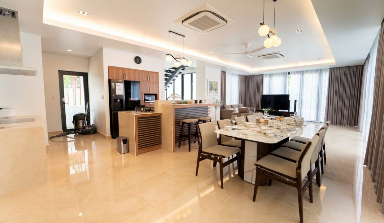 pool-villa-in-the ocean-villas 2