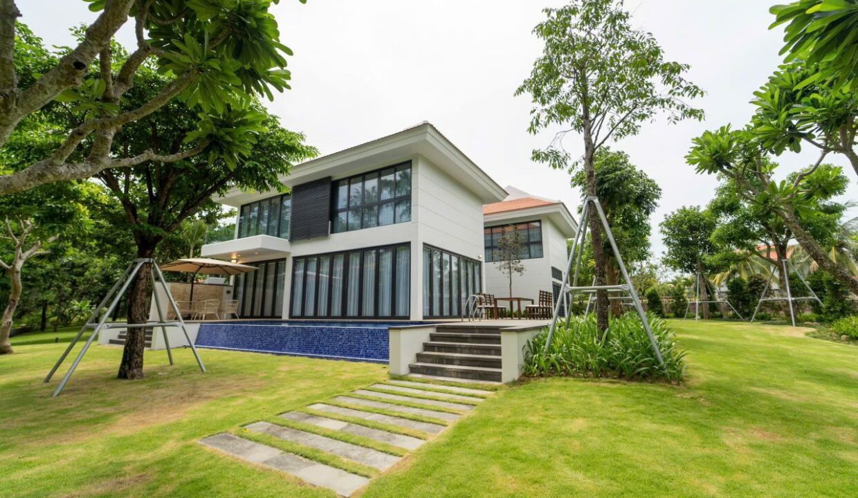 pool-villa-in-the ocean-villas 9