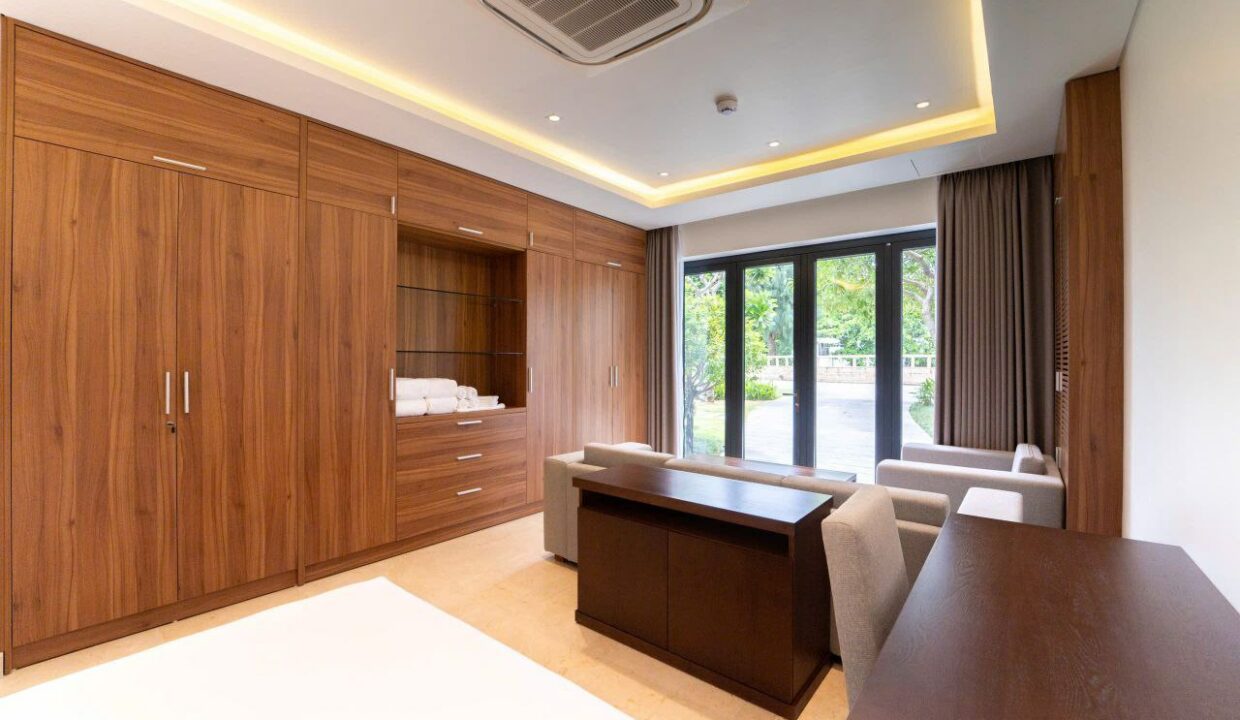 pool-villa-in-the ocean-villas 7