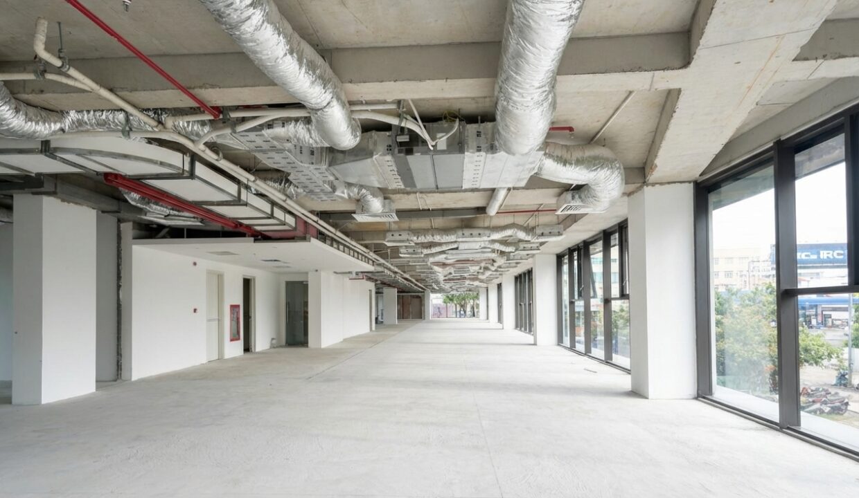 Summit building - Grade A office building, Da Nang 3