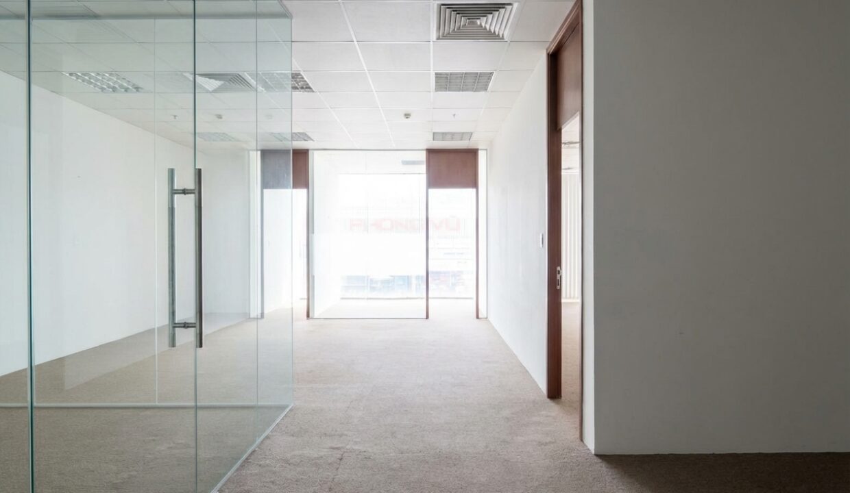 Thu-dung-plaza-large-office-space-in-thanh-khe-3