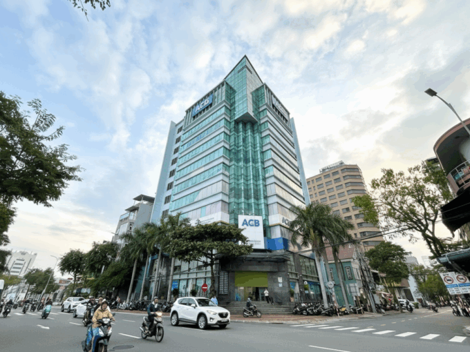 Thue-van-phong-danang-Toa-nha-acb-bank-1.png