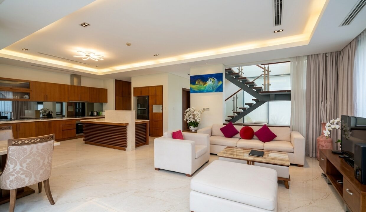 4 bed pool villa in ocean villas