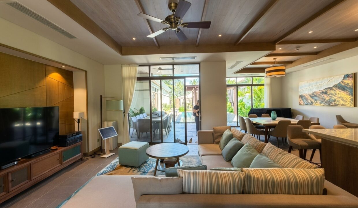 Fusion Resort Da Nang - 3 bed villa for rent i