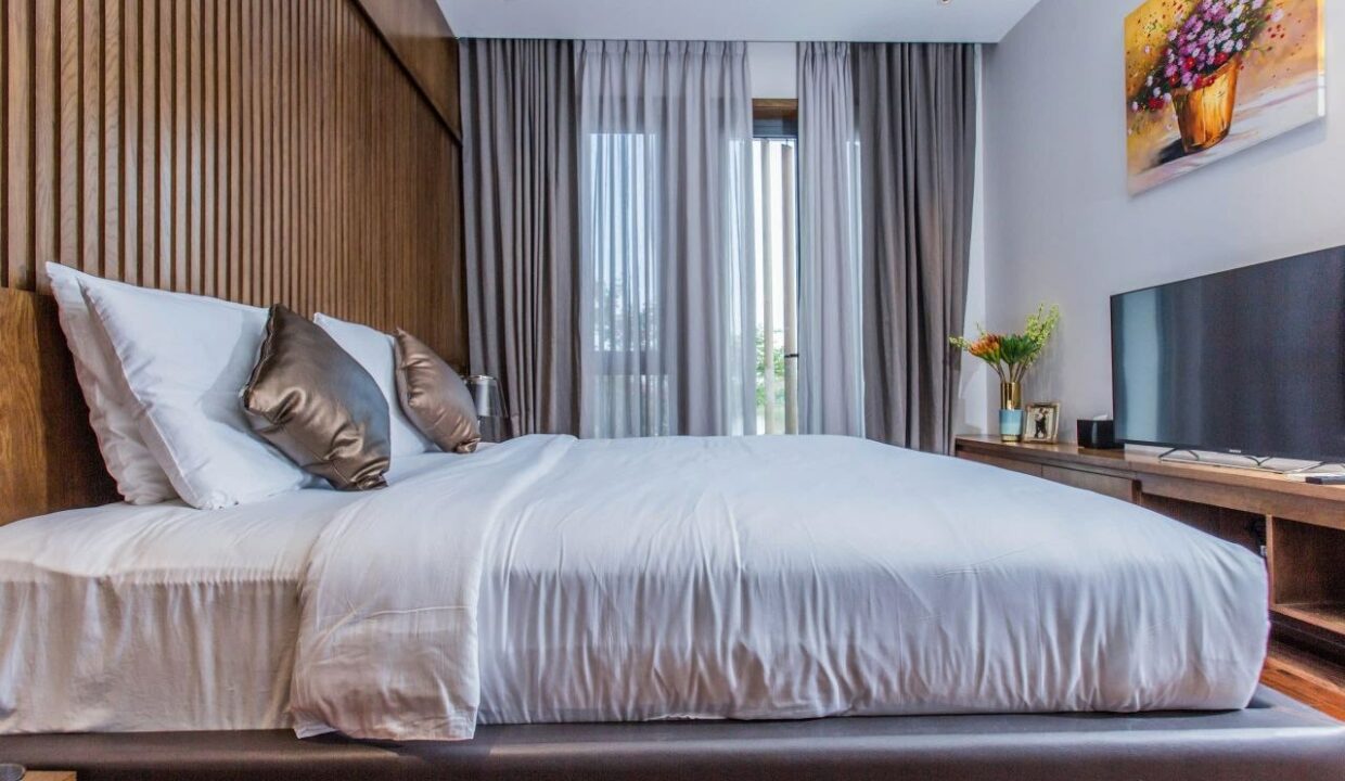 5 bedroom villa in Da Nang with riverview