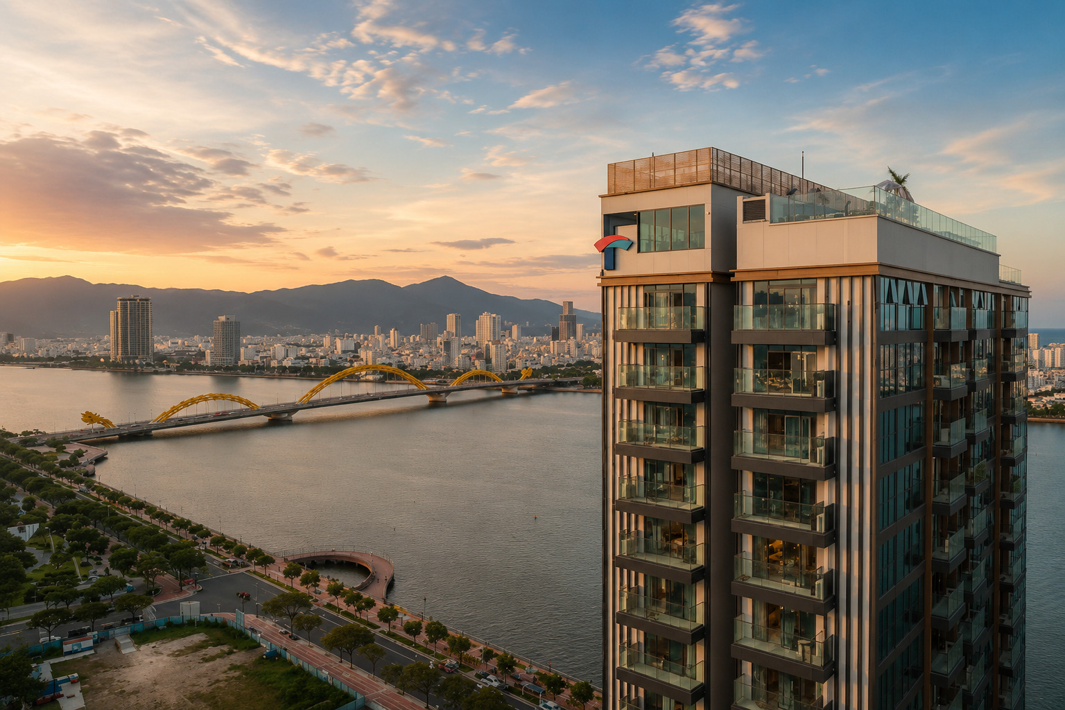 The Filmore Da Nang luxury apartment tower on Bach Dang Street beside the Han River