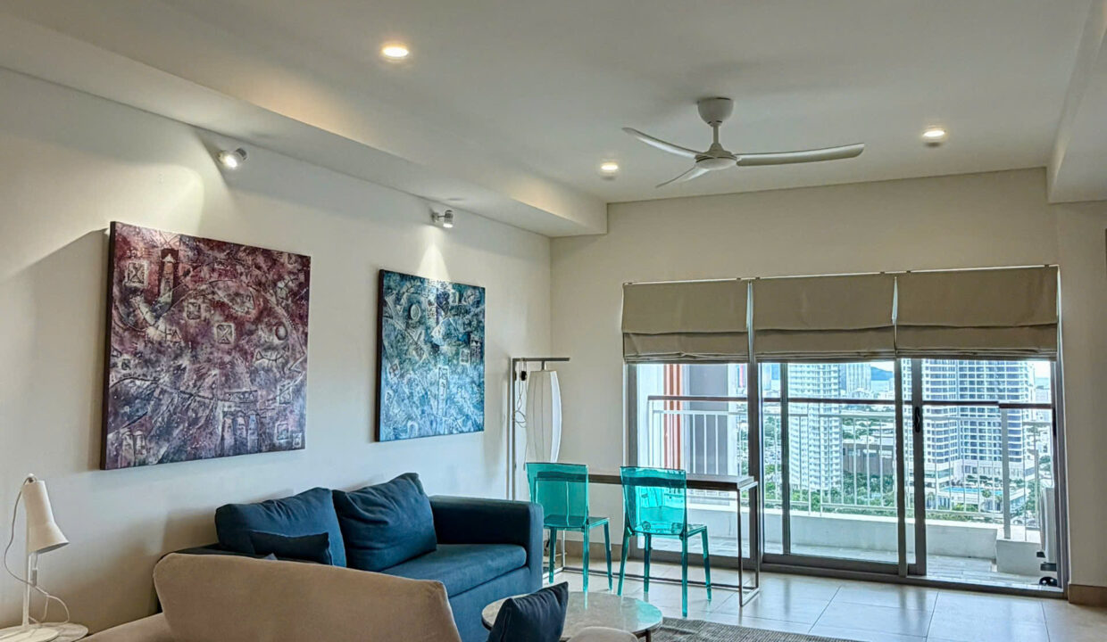 2-Bedroom Apartment at Indochina Riverside Towers