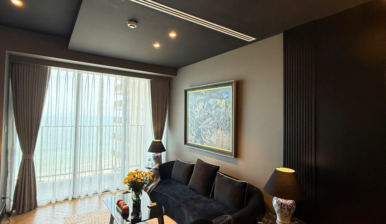 2-Bedroom Apartment for Rent at Wyndham Soleil Da Nang – Direct Ocean View & Marble Bathtub Ensuite